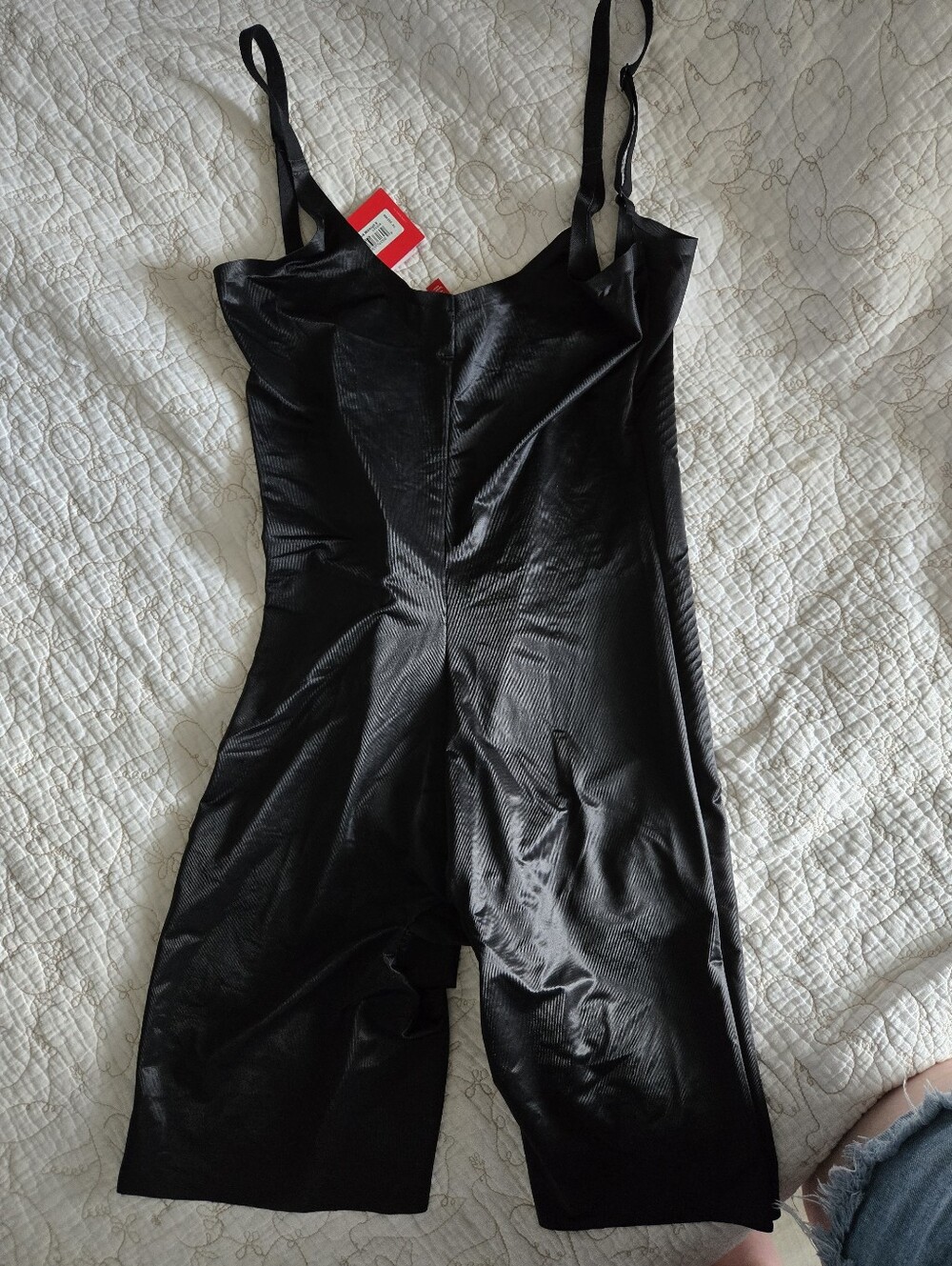 NWT SPANXshape Invisible Open-Bust Mid-Thigh Bodysuit - Black Size Med